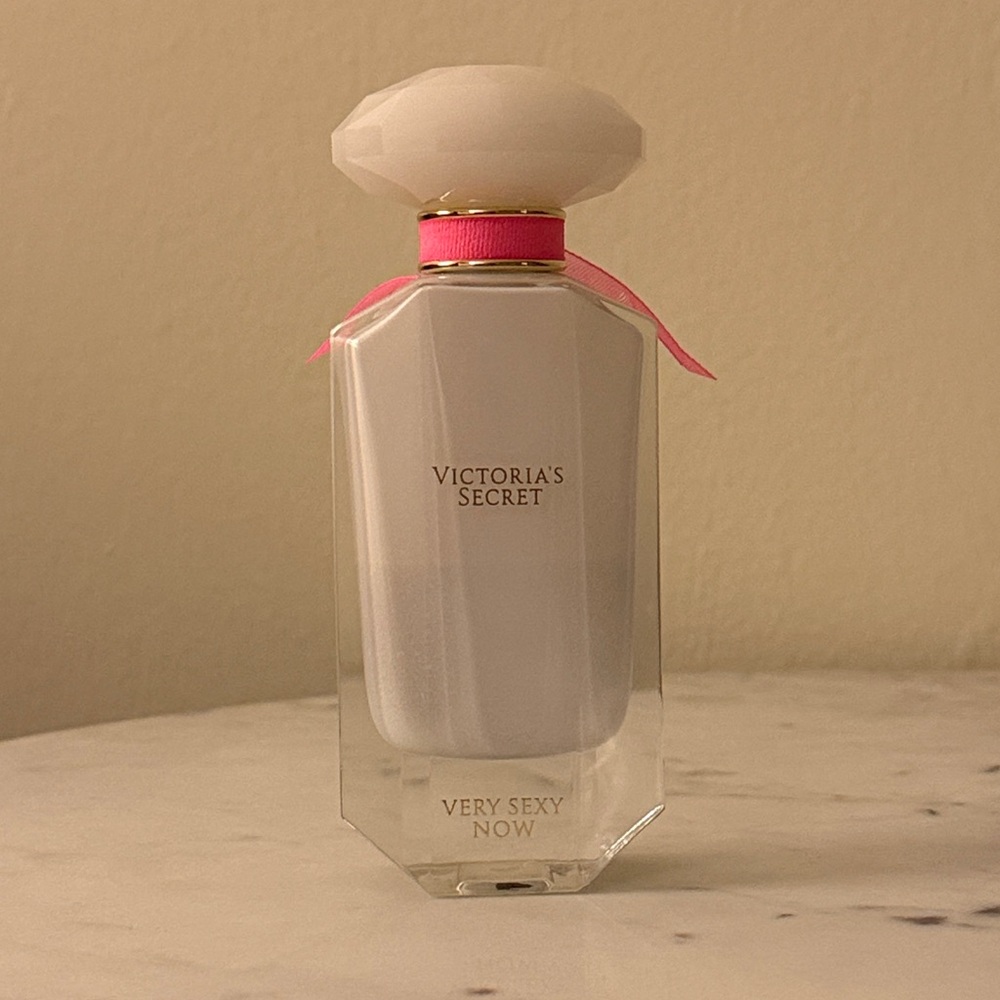 Victorias Secret Very Sexy Now original - Picture 3 of 4